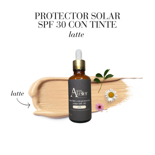 PROTECTOR SOLAR SPF 30 CON TINTE LATTE